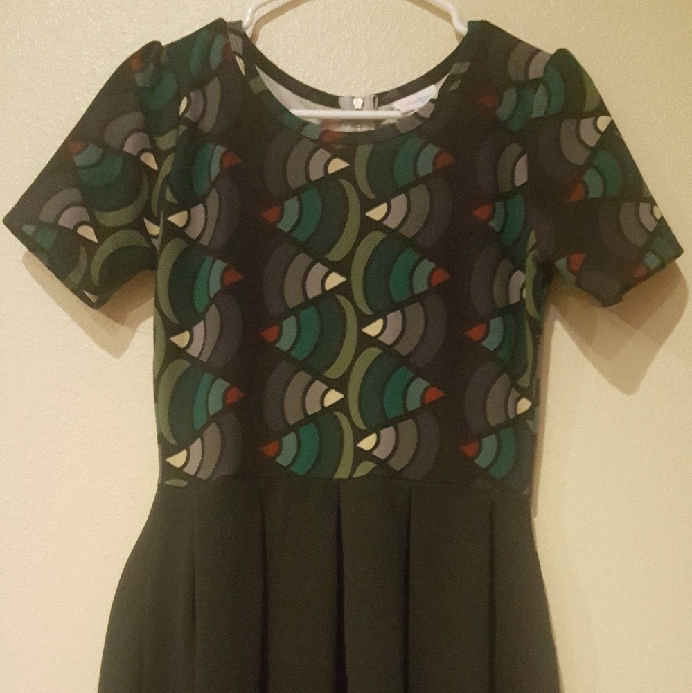 Lularoe Medium Amelia